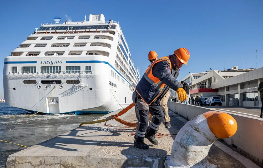 İzmir Limanı, son yıllarda kruvaziyer turizminde cazibesini yitirdi