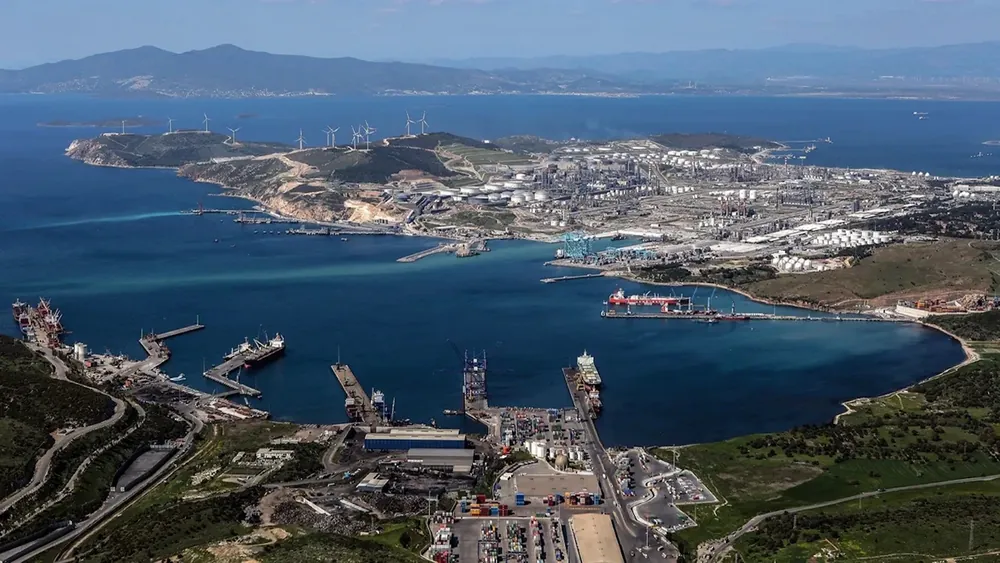 Yıkım kararı alınan tesisler arasında liman işletmeleri de var