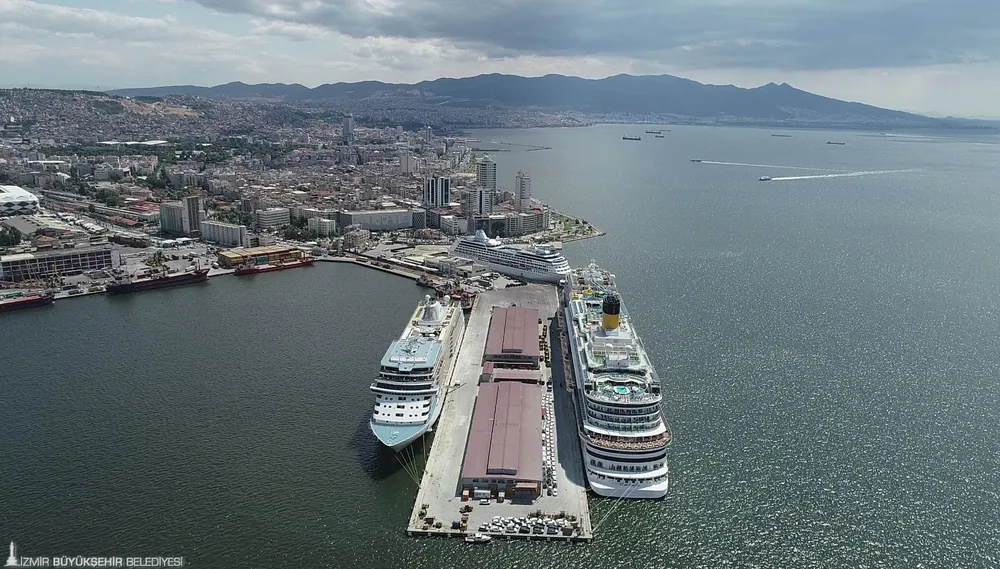 Çöp dağları, Körfez kirliliği ve susuzlukla mücadele eden İzmir, kruvaziyer turizminde de hayal karıklığına uğradı