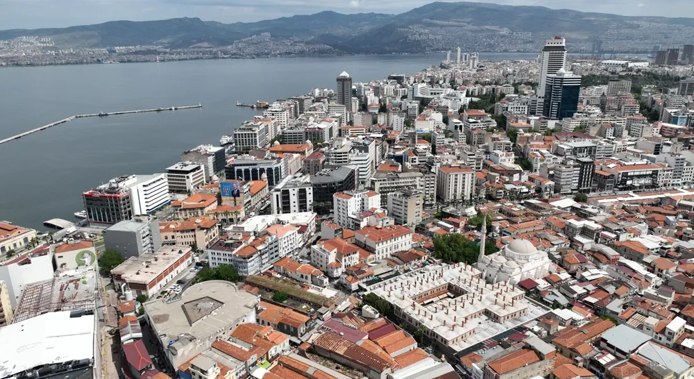 Selim Gökdemir, İzmir'i turistler için cazip hale getirecek projeler üzerinde çalıştıklarını açıkladı