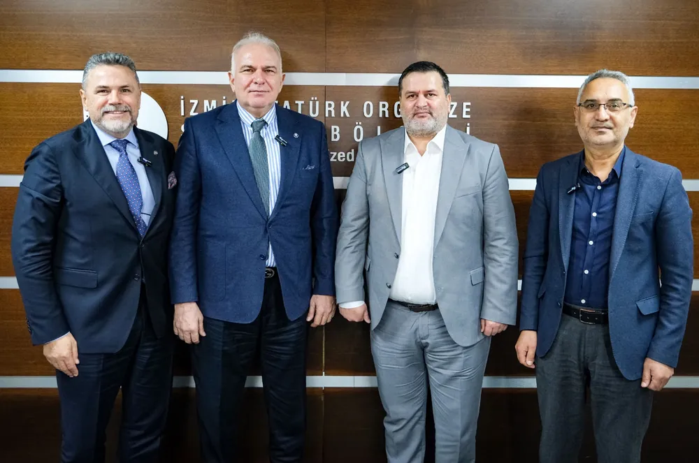 İAOSB YİK Başkanı Mustafa Karabağlı, İAOSB Yönetim Kurulu Başkanı Cenk Karace, Gazeteci Erhan Gülenç ve Sinan Doğan'a ekonomideki beklentilerini de anlattılar