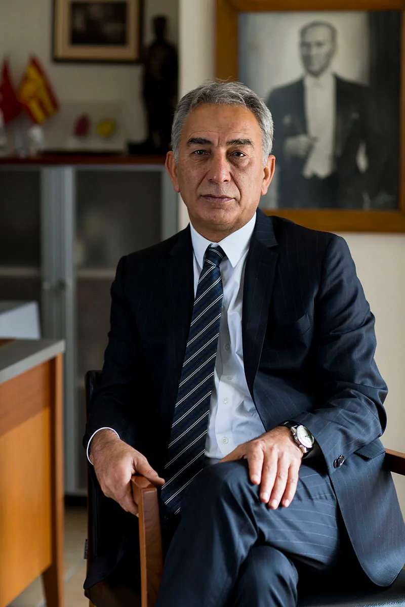 Polat Holding Yönetim Kurulu Başkanı Adnan Polat, su krizine karşı geliştirdikleri proje ile nemden su elde edeceklerini açıkladı
