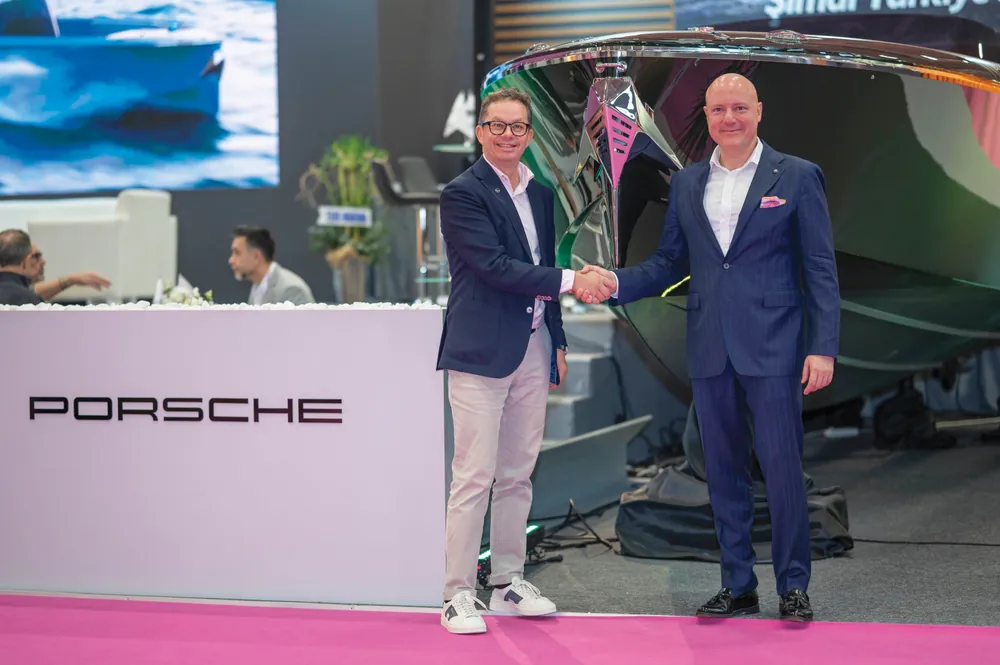 Mustafa Aslan, marina sektöründe ünlü markalar ile çalışıyor