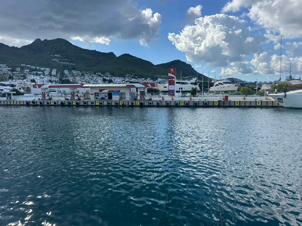 Asmira'nın 2026 hedefi satış miktarını iki katına yakın artırarak 150 bin tona çıkarmak