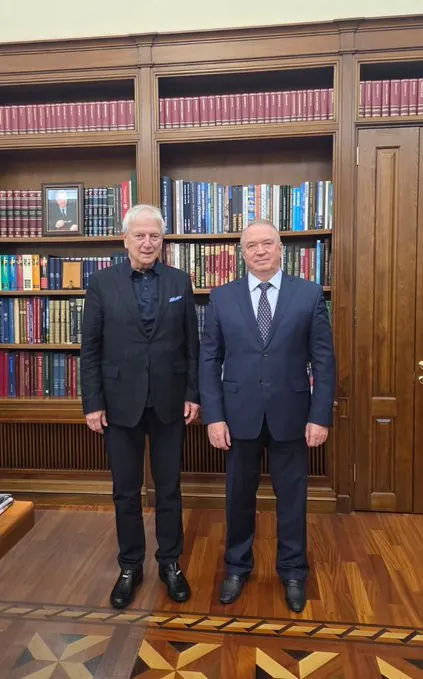 EBSO Başkanı ve TOBB Başkan Yardımcısı Ender Yorgancılar gittiği Moskova'da ziyaret ettiği Rusya Federasyonu Ticaret ve Sanayi Odası Başkanı Sergey Katyrin ile iki ülke arasındaki ticari ilişkileri değerlendirdi.