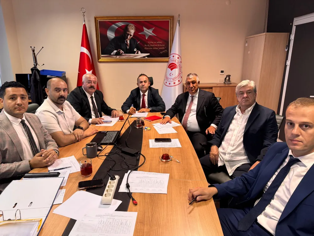 Dikili OTB altyapı ihalesi, Ankara'da, Tarım ve Orman Bakanlığı ev sahipliğinde gerçekleştirildi