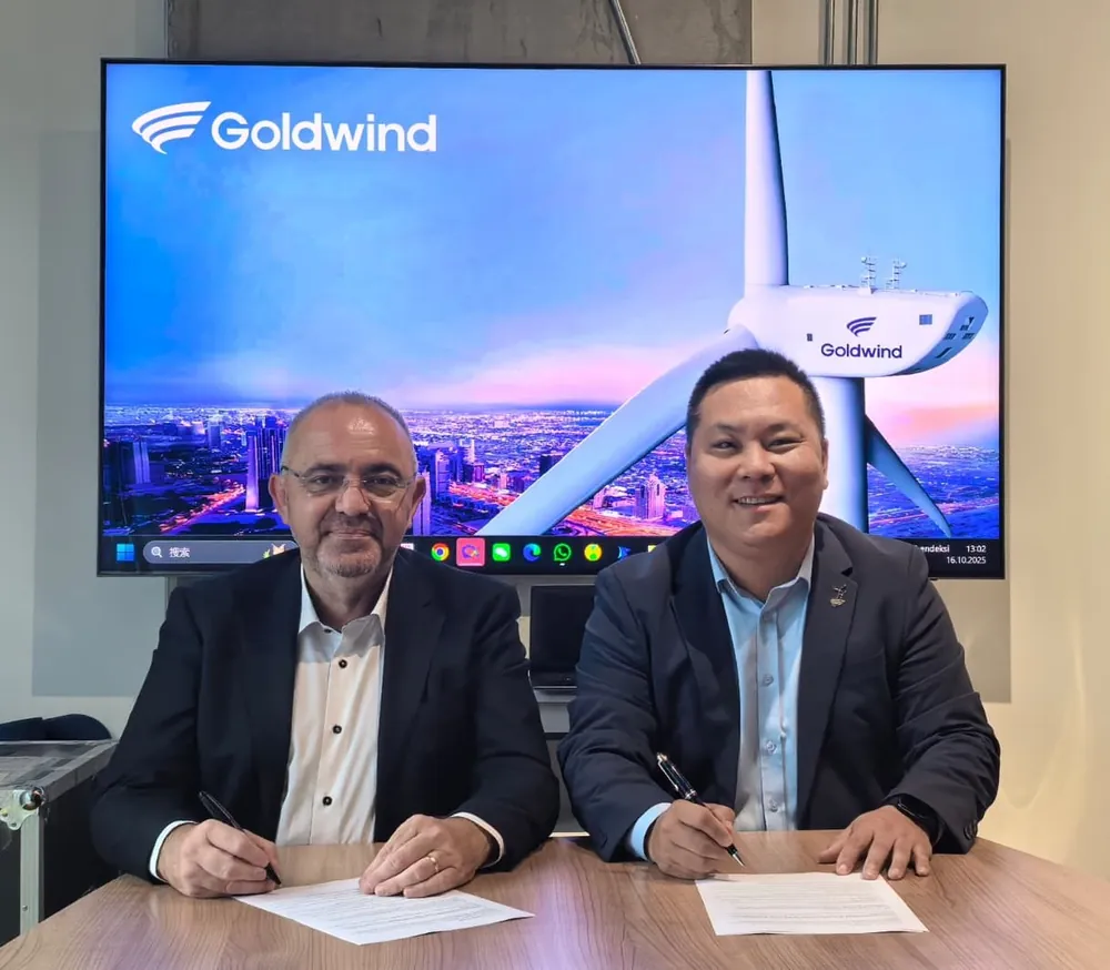 Alper Kalaycı ve Goldwind Türkiye Müdürü Nick Yu