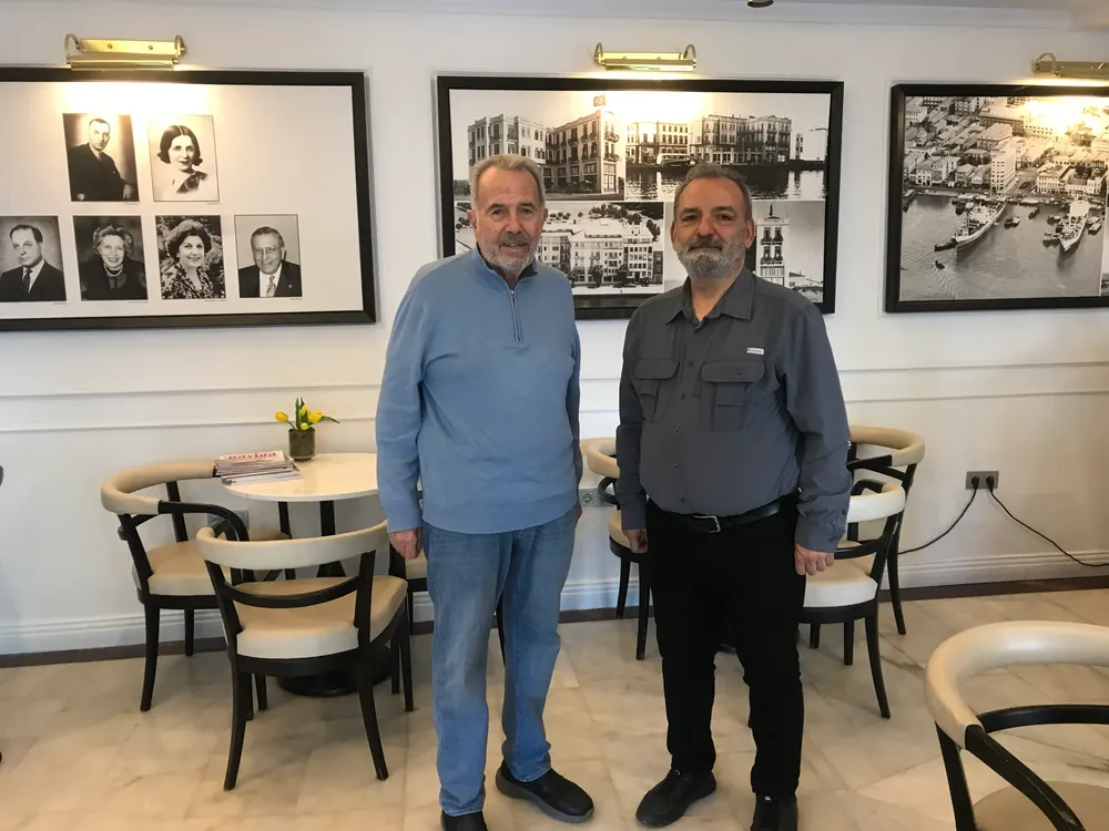 Aydın Alam, hayal ettiği Kemeraltı ve İzmir turizm modelini Nihat Delibaşı'na anlattı