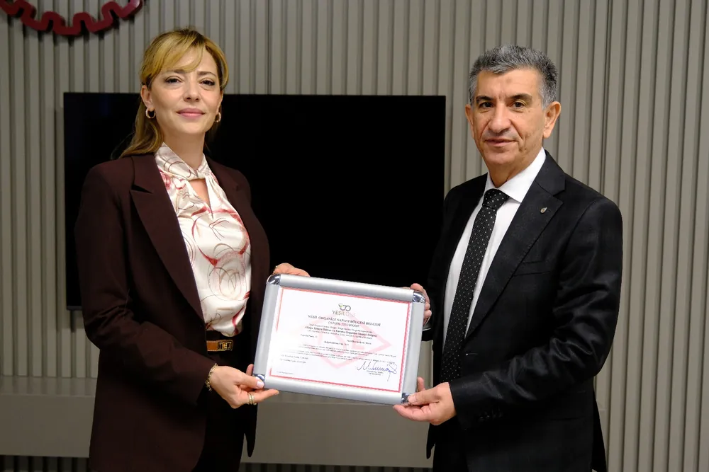 ALOSBİ Bölge Müdürü Müge Banu Benek ve ALOSBİ Yönetim Kurulu Başkanı Haluk Tezcan