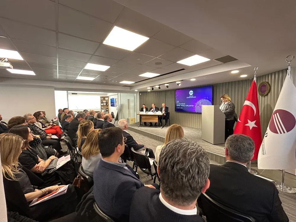 Genel kurulda yatırım ortamı ve ekonomik istikrar vurgusu öne çıktı