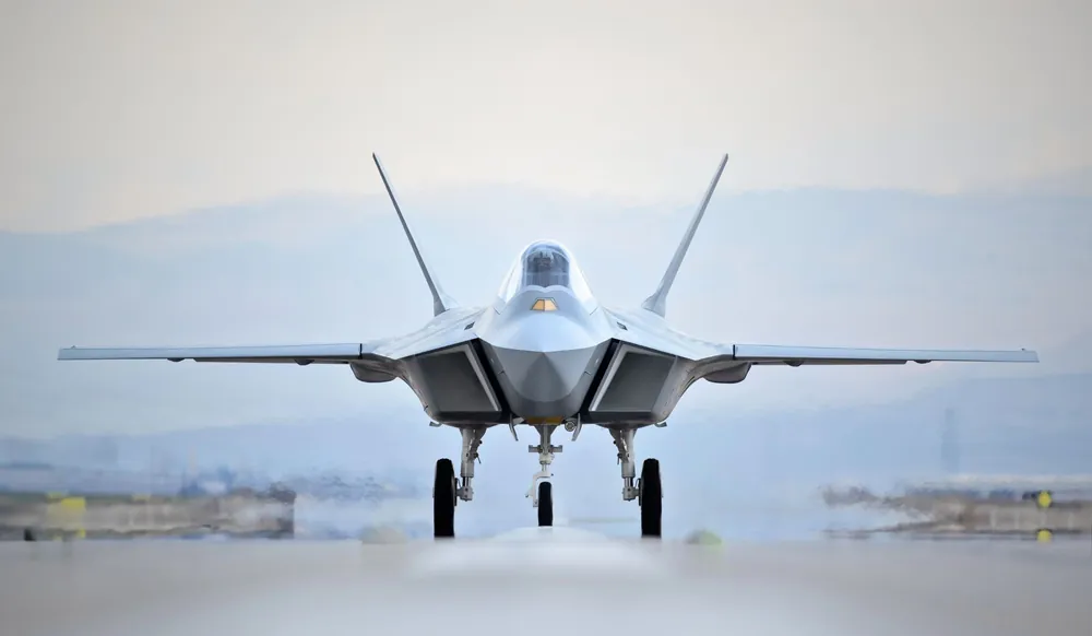 Denizli'deki çok ortaklı şirket, uçak ve füzelerde kullanılacak titanyum alaşım üretecek