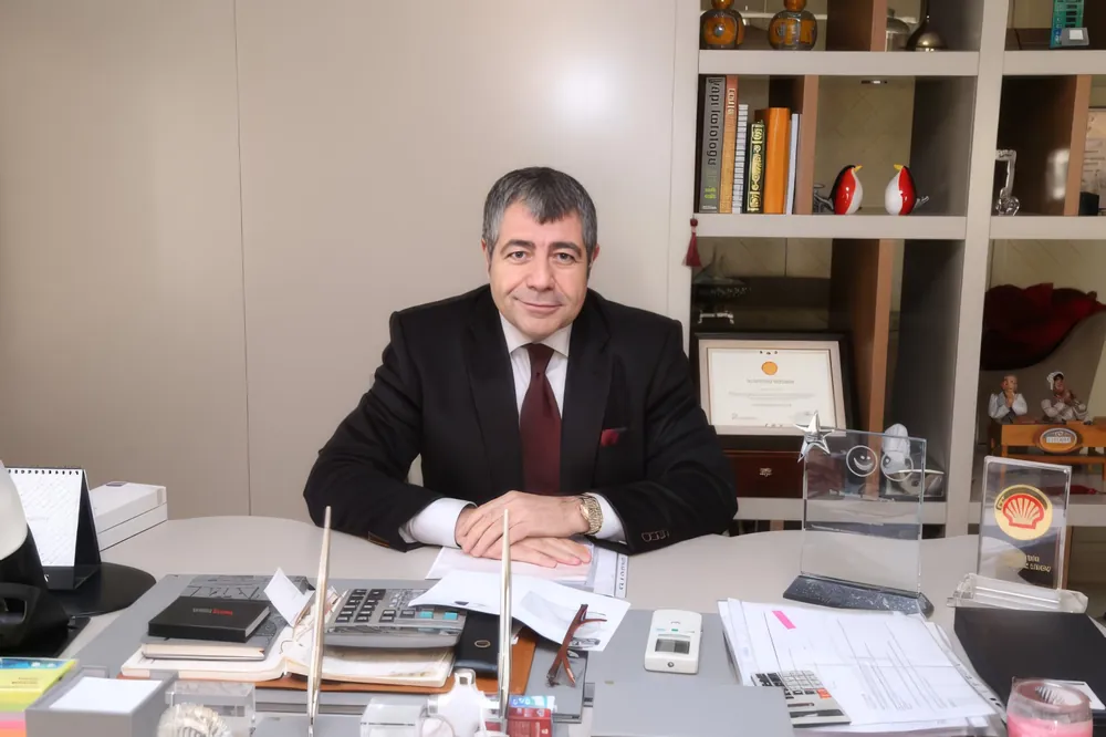 Mustafa Çüngüşlügil, İzmir'e iki otel daha kazandıracak