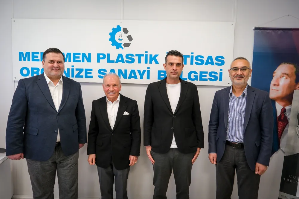 Başkan Salih Esen ve Bölge Müdürü Selim Çetinkaya, bölgedeki devam eden projeler hakkında bilgi verdi