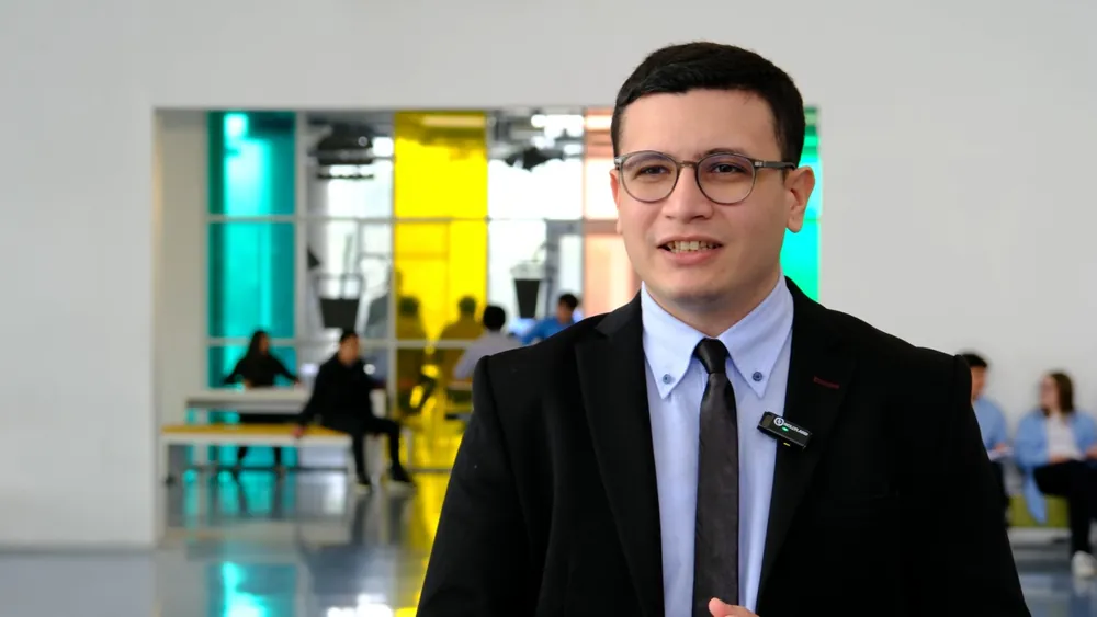 Eren Ahmet KAPLAN - Özel İAOSB Nedim Uysal Mesleki ve Teknik Anadolu Lisesi 2019 Mezunu - Mekatronik Mühendisi