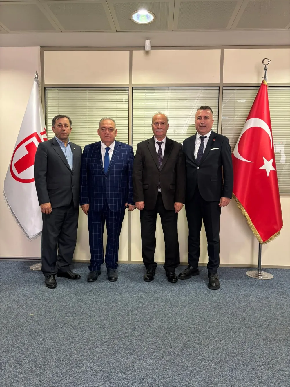 (soldan) Tariş İncir Birliği Başkanı Ersin Kacar, Tariş Pamuk Birliği Başkanı Faruk Aydın, Tariş Zeytin ve Zeytinyağı Birliği Başkanı Fikret Akova ve Tariş Üzüm Birliği Başkanı Ferhat Şen