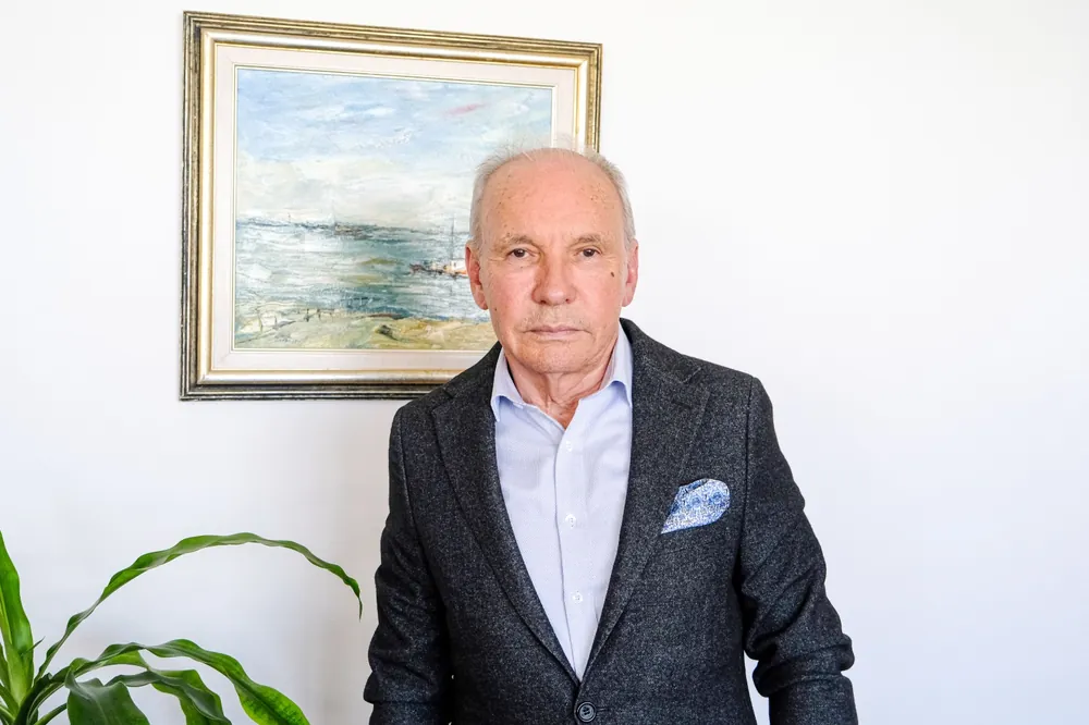 Salih Esen, yüzde 6,5'luk ek verginin kaldırılarak sanayinin rahatlatılabileceğini belirtti