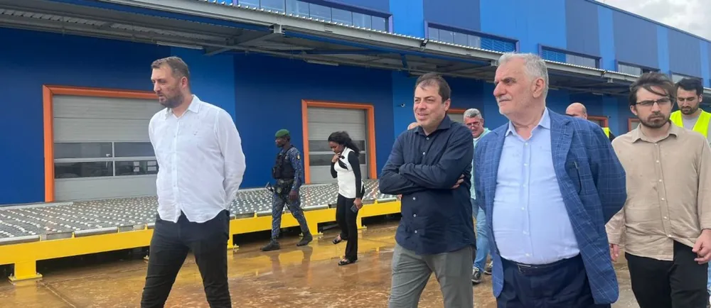Ahmet Albayrak, Afrika'da maden ve liman olmak üzere bir çok yatırımla ön plana çıkıyor