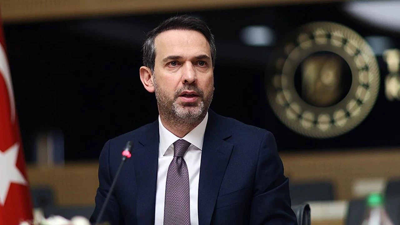 Enerji ve Tabi Kaynaklar Bakanı Alparslan Bayraktar