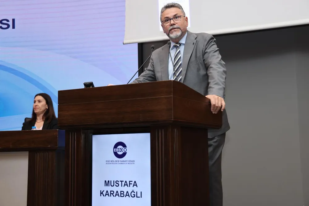 EBSO Meclis Üyesi Mustafa Karabağlı, EBSO bütçesinde geleceğe dair politikaların ve vizyonun yetersiz kaldığını söyledi