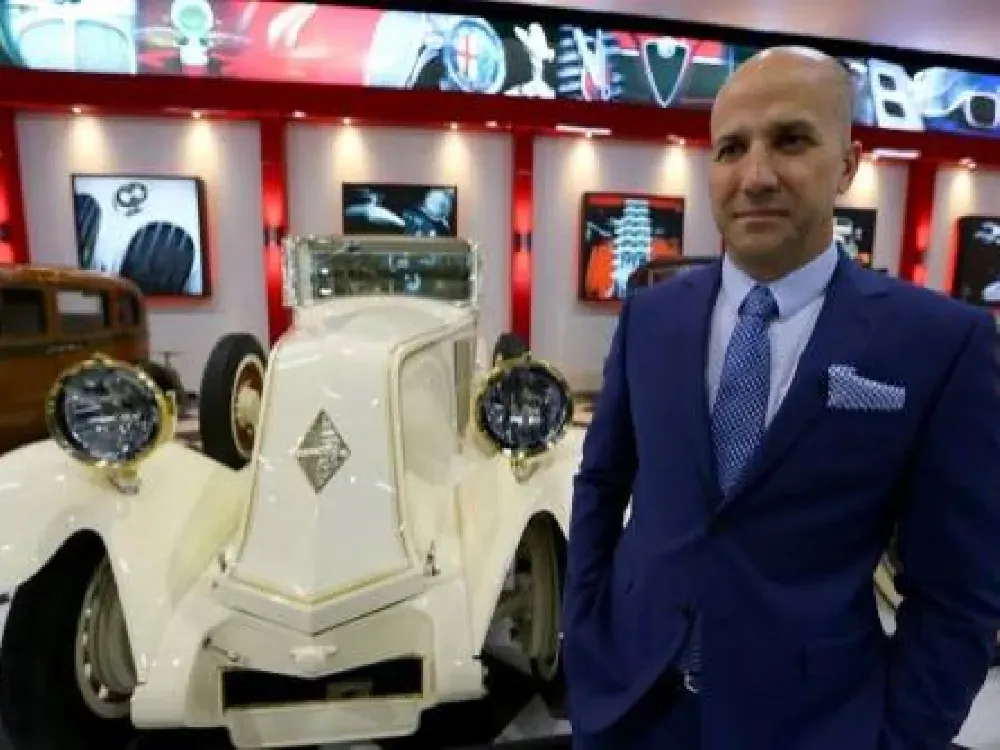 Ünlü iş insanı önce lüks tekne aldı, şimdi de eşiyle ticaretine başladı