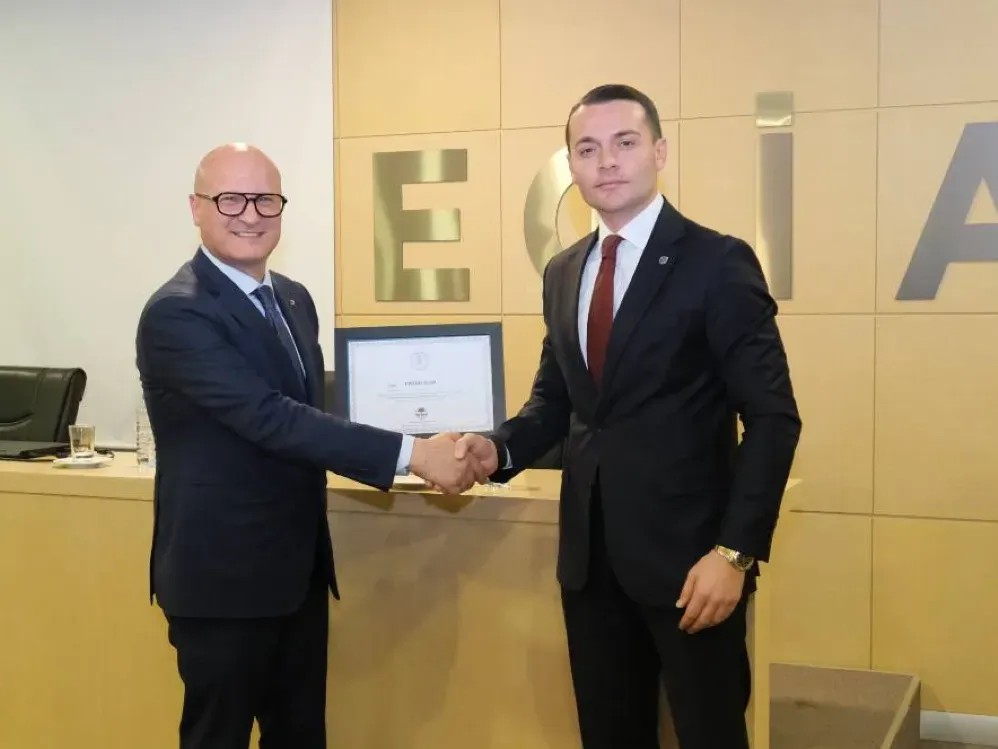 İtalya genç iş insanlarına ticaret kapıları açıyor