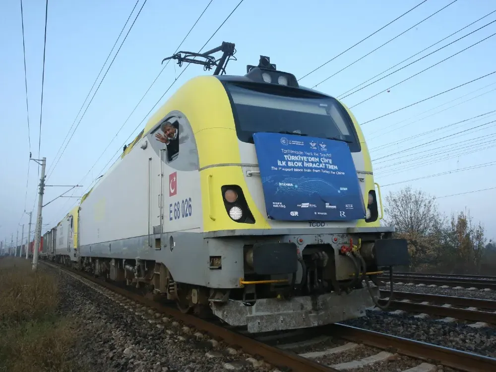İzmirli denizcilik devinden milyarlık demiryolu operasyonu
