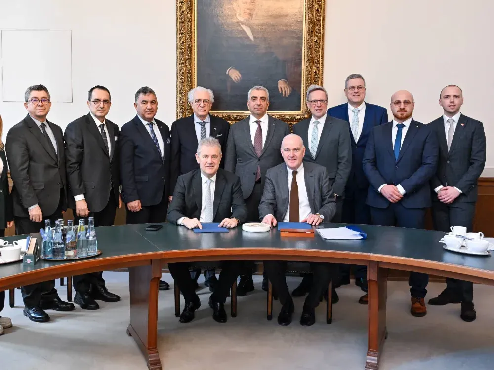 İZTO'dan dünya karnesi: 51 ülke, 83 organizasyon, 2 bin 743 iş görüşmesi