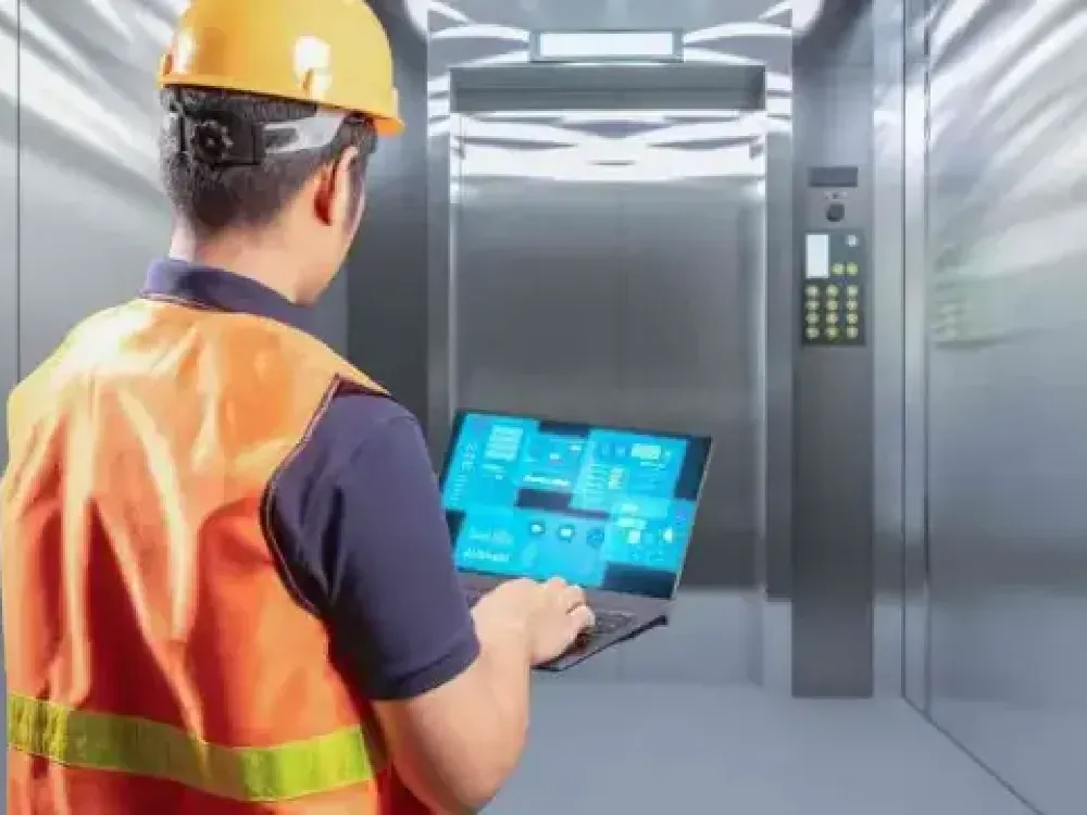 İzmir'de 8 asansörden 1'ine 'kesinlikle kullanmayın' etiketi