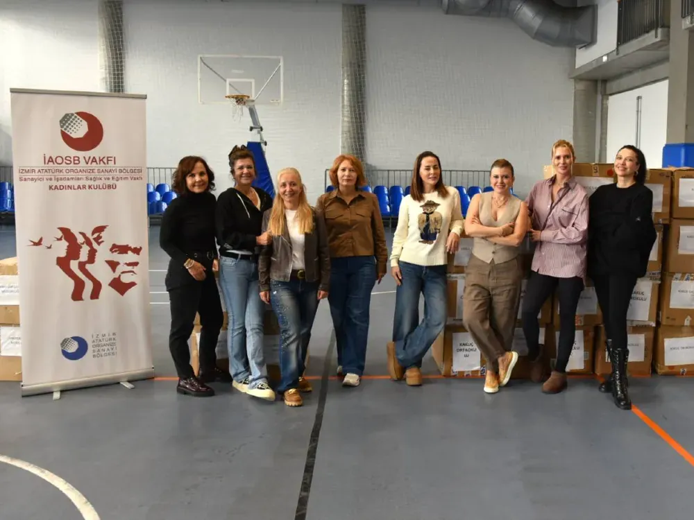 İAOSB Vakfı Kadınlar Kulübü'nden 800 çocuğa kışlık giysi desteği