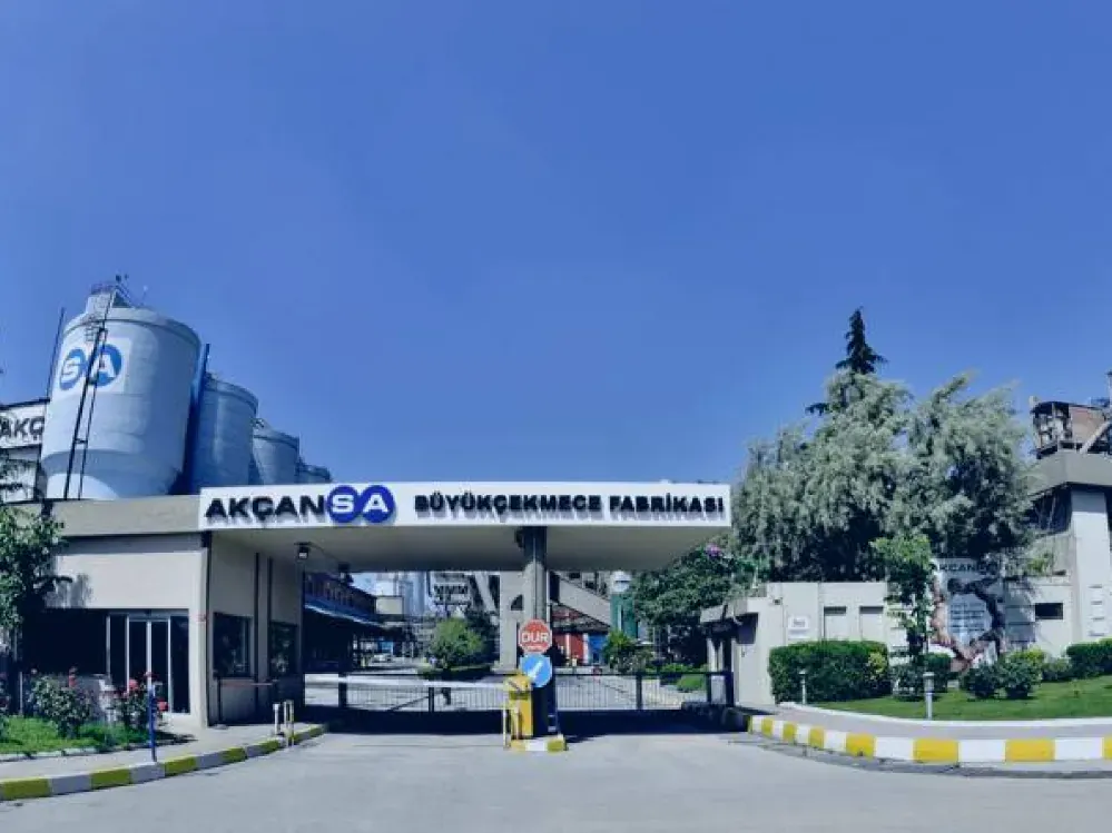 Sabancı Akçansa hisselerini satıyor