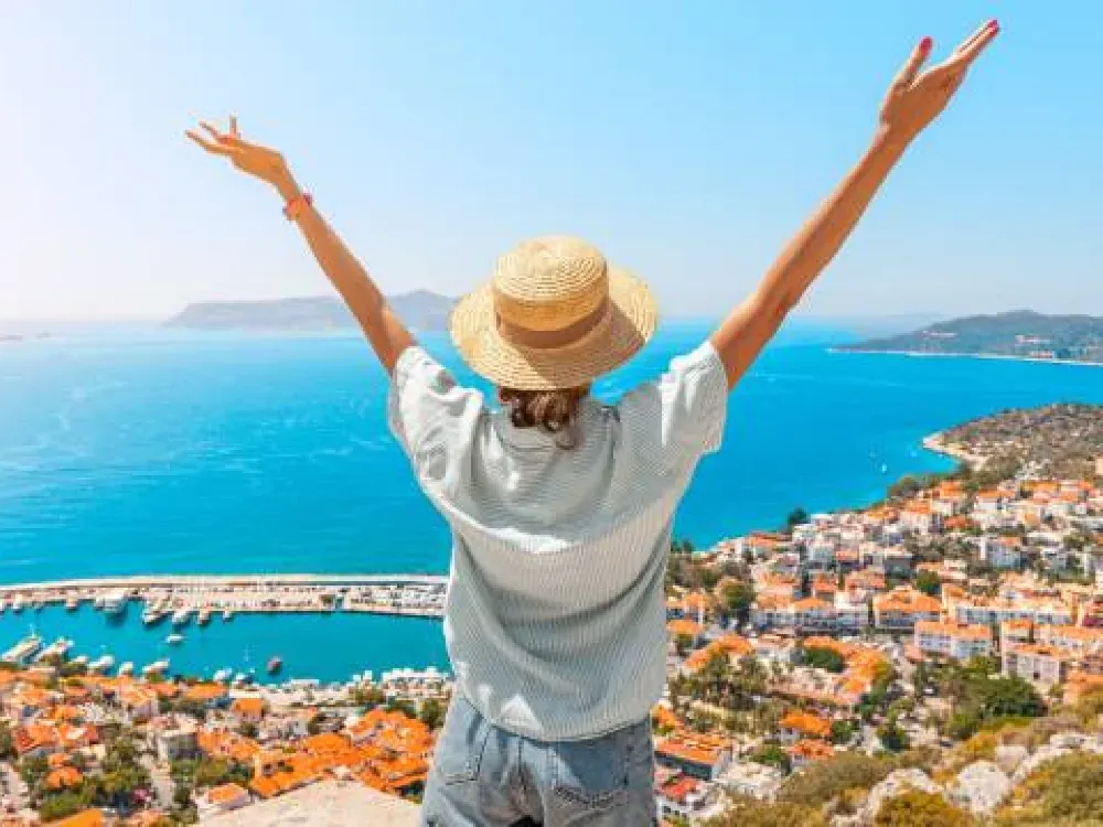 Konkordato dalgası İzmir'de turizme sıçradı