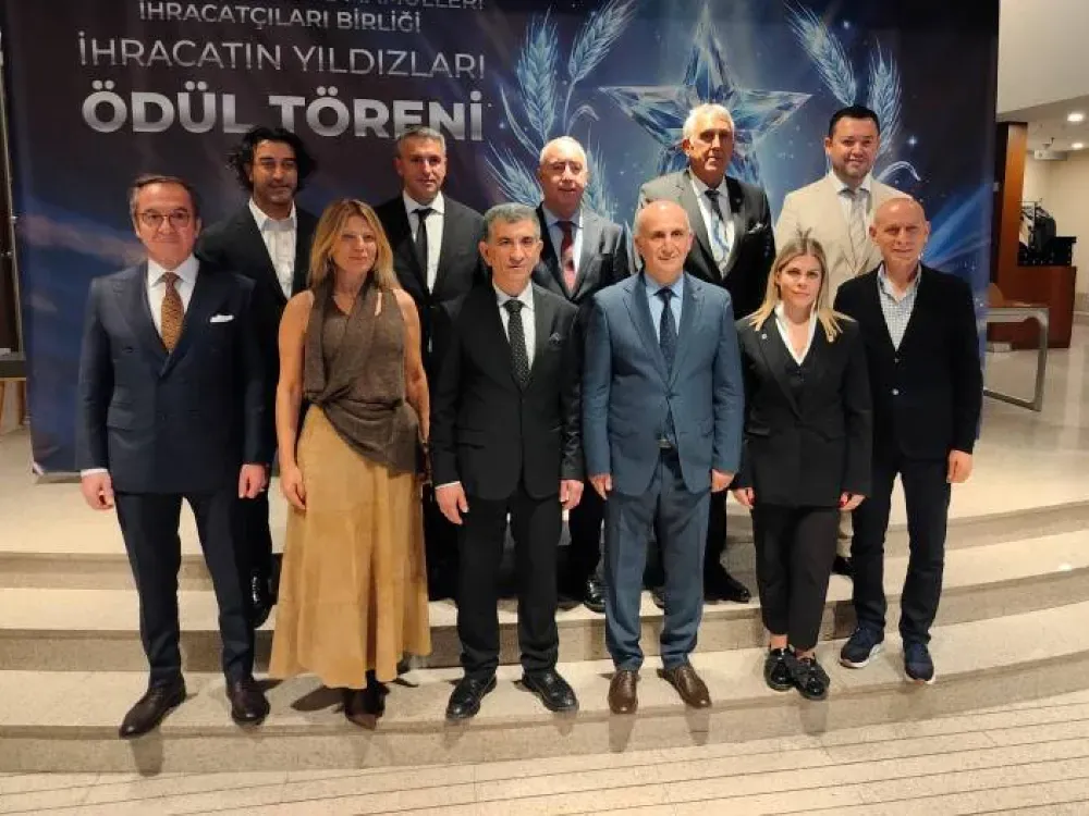 Ege İhracatçı Birlikleri'nde Muhammet Öztürk güven tazeledi