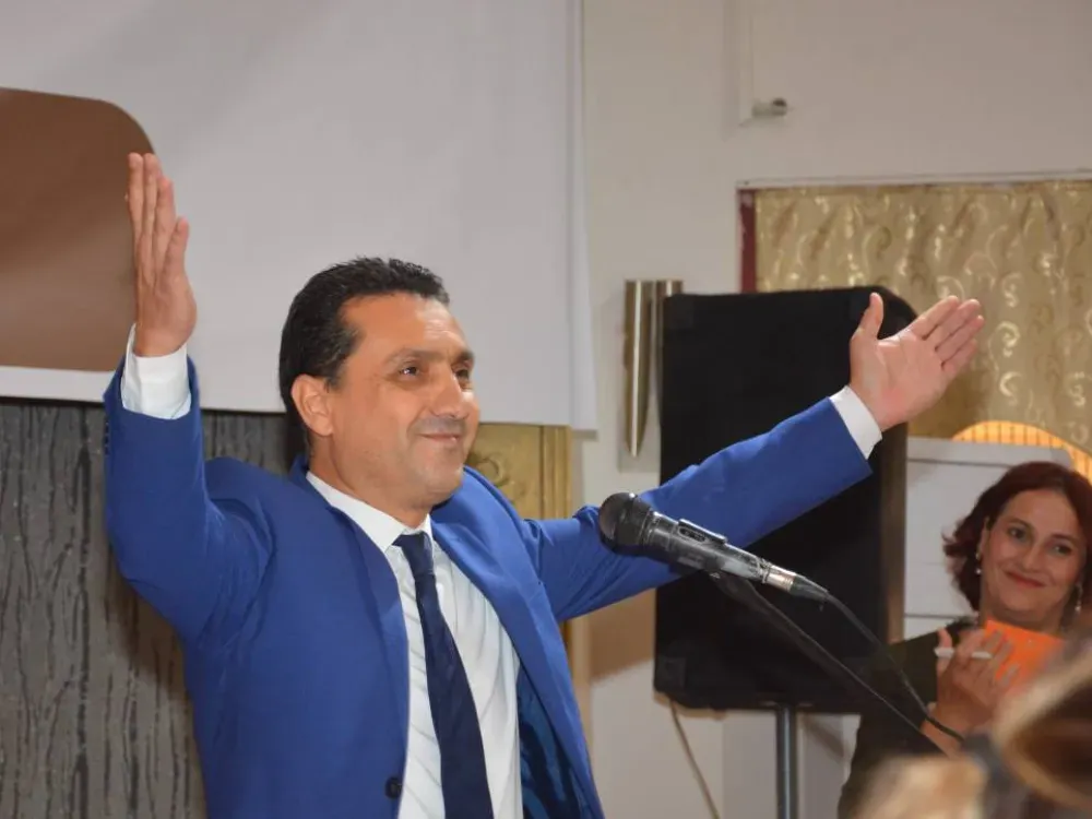 Çıraklıkla başladı, başkanlığa adaylığını açıkladı