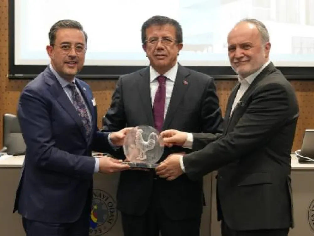 Denizlili sanayici AK Partili Zeybekci'ye dert yandı