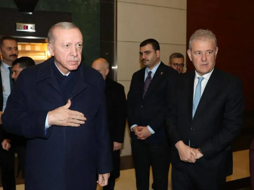 Özgener'den Cumhurbaşkanı'na sürpriz ziyaret