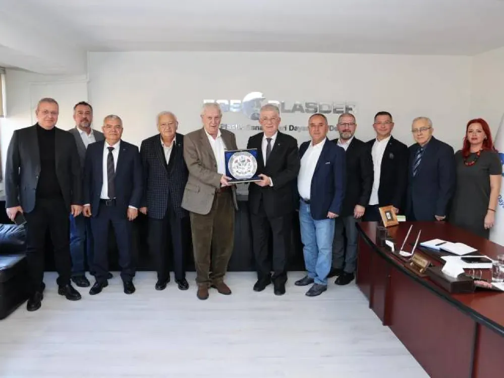 Yorgancılar: İzmir'e Geri Dönüşüm OSB kazandıralım