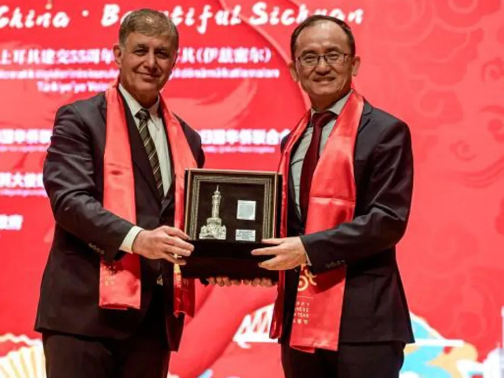 İzmir'den Çin'e yeşil ve dijital dönüşüm ile fuar daveti 