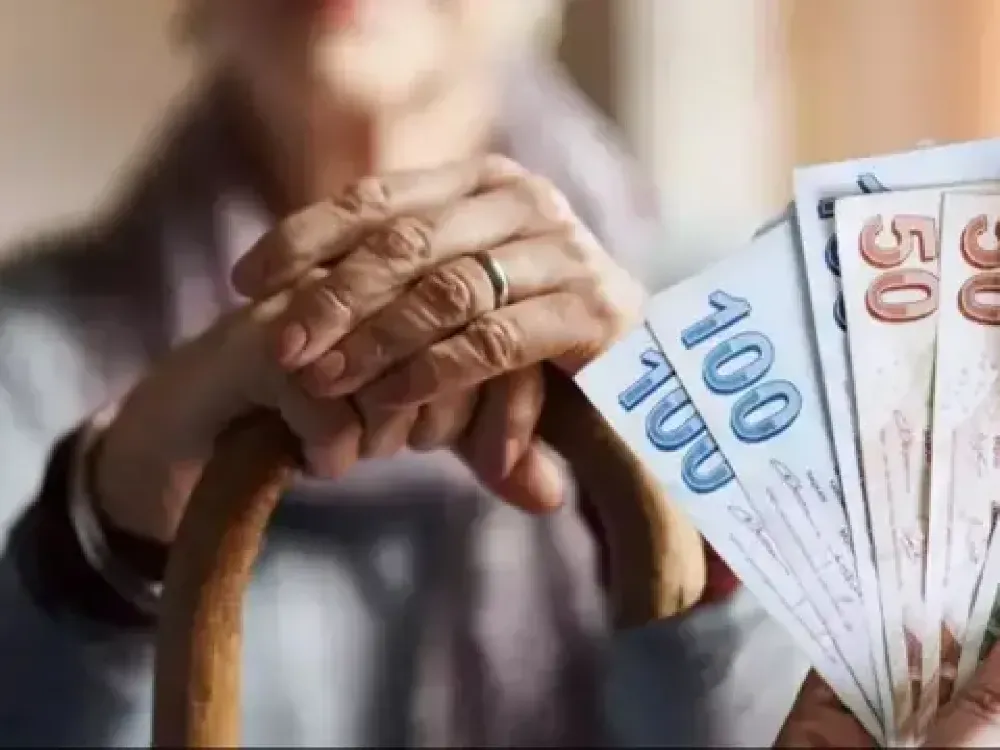 Anayasa Mahkemesi'nden emekli maaşı incelemesi 