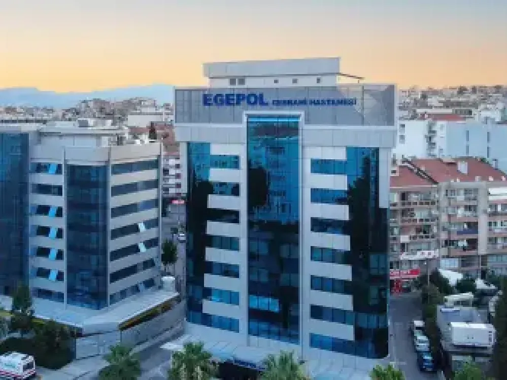 İzmir'in dev sağlık grubunda hisse devrinde düğmeye basıldı