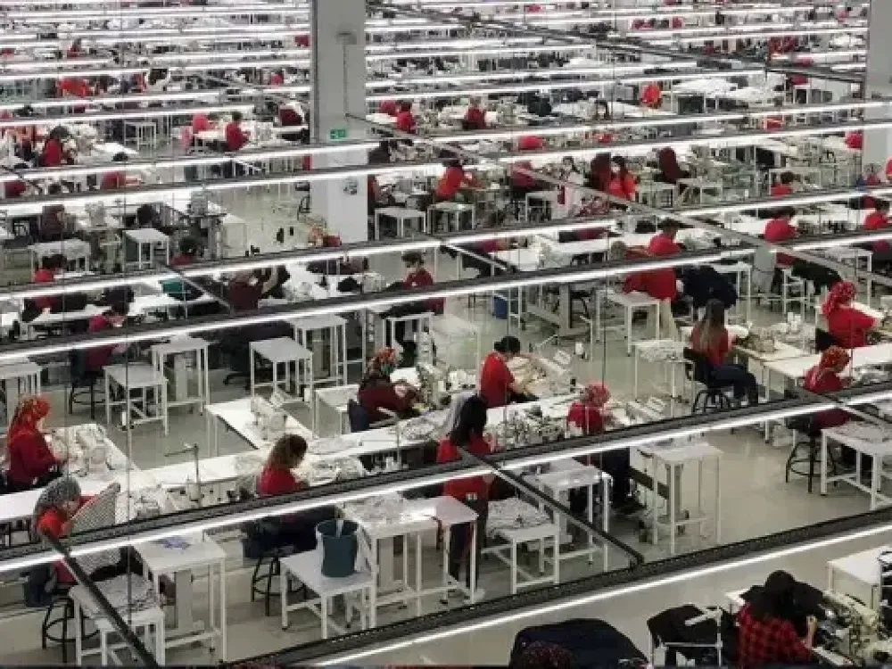 İzmirli tekstil devi Amerika'da üretim için ilk adımı attı