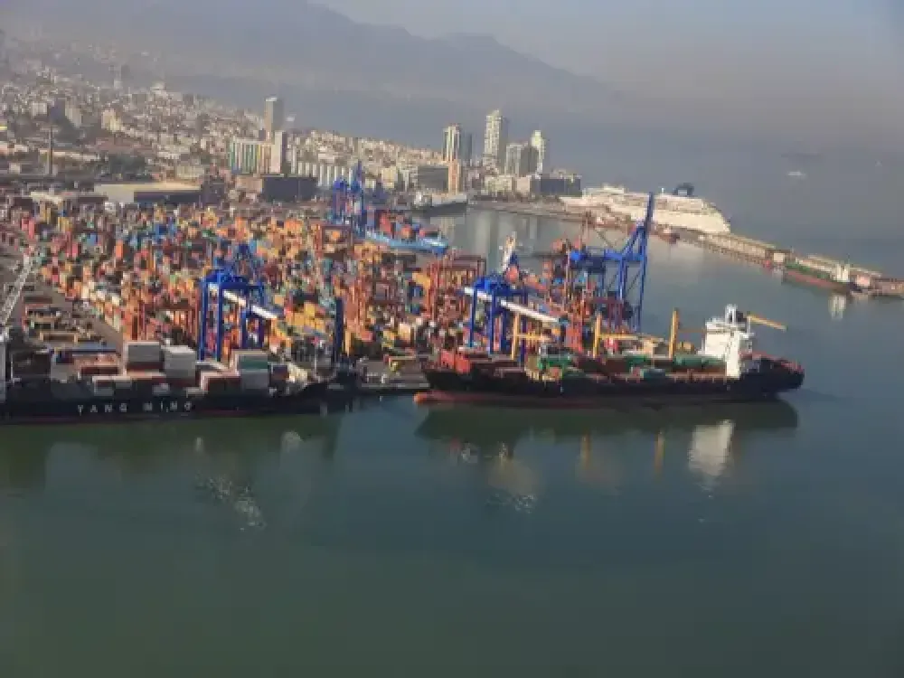 İzmir Limanı'na iş akını... Başvuran sayısı 10 bini geçti