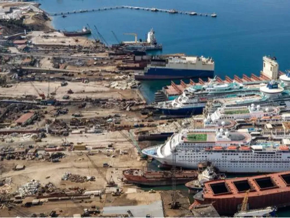 Aliağa’da dev firmalara ‘buldozer’ şoku… Yıkım için karar çıktı