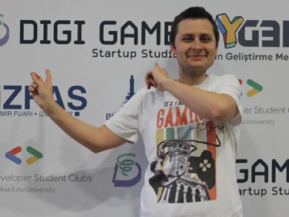 Genç girişimci Doruk, İzmir’den dünyaya oyun pazarlıyor