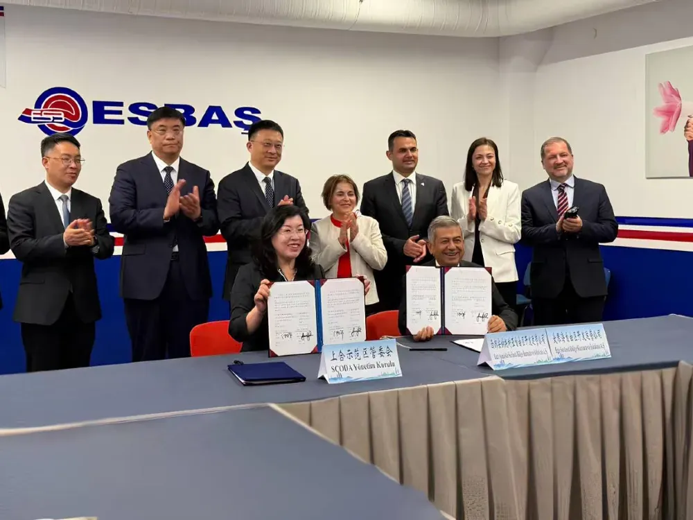 İzmir’in iki serbest bölgesi Çin’in dev projesine bağlanıyor