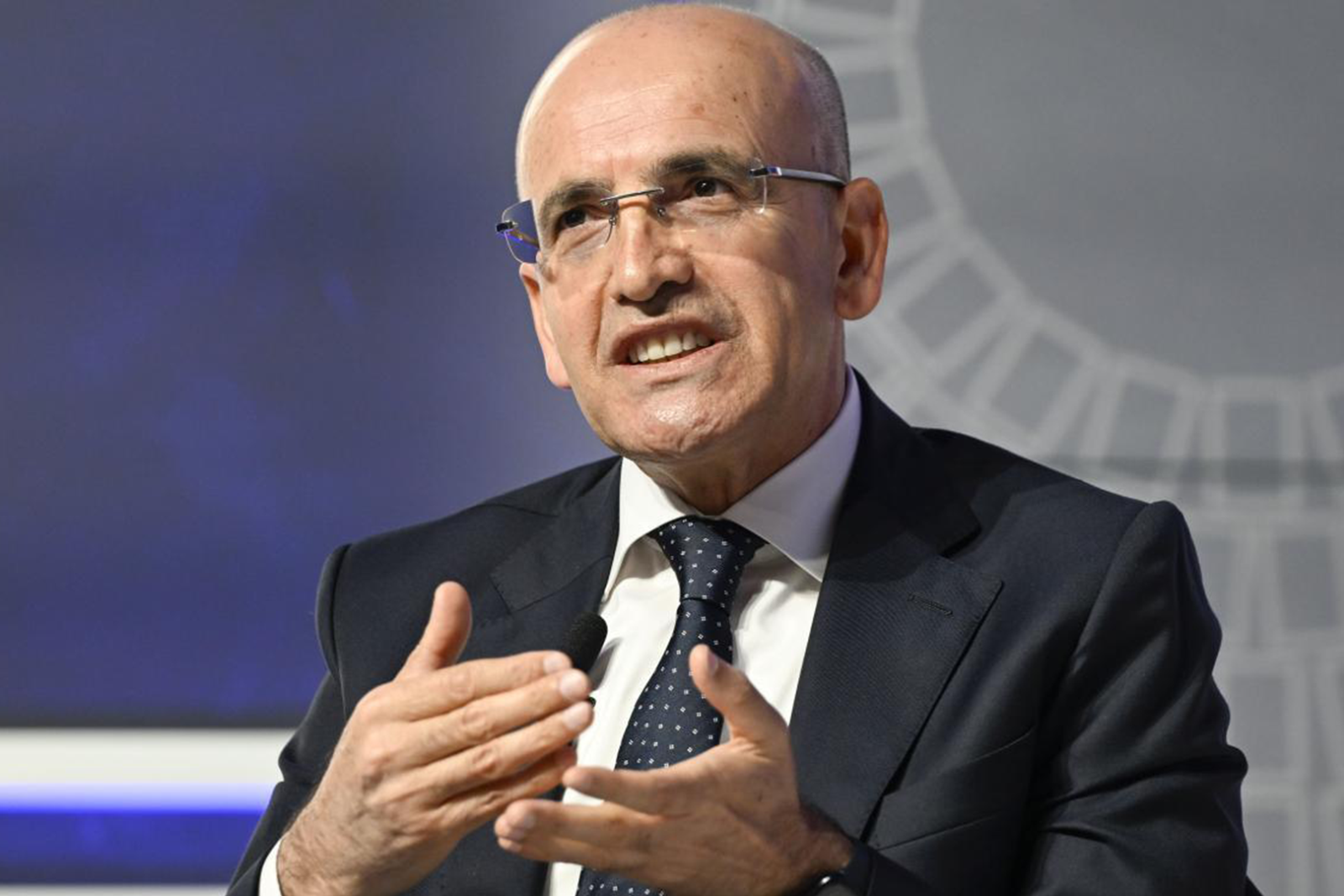 İzmirli sanayiciden Şimşek'e büyük isyan: Boş işleri bırak...
