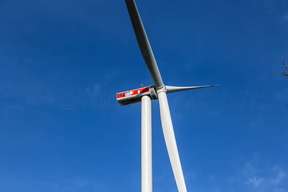 Türkiye'de faaliyet gösteren küresel enerji devleri, rüzgar türbini kanadı ithalatı için bastırıyor