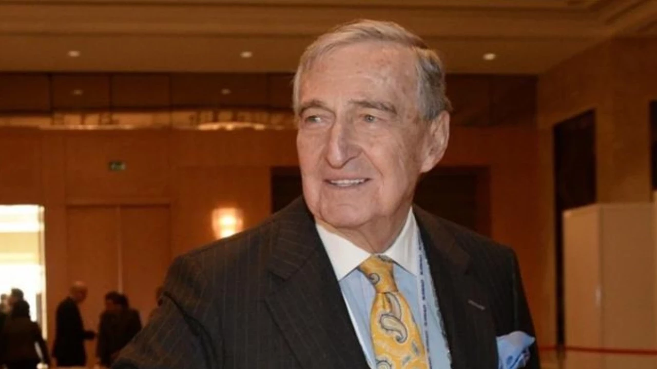 Koç Holding Onursal Başkanı Rahmi Koç, hastanenin açılışını dört gözle bekliyor