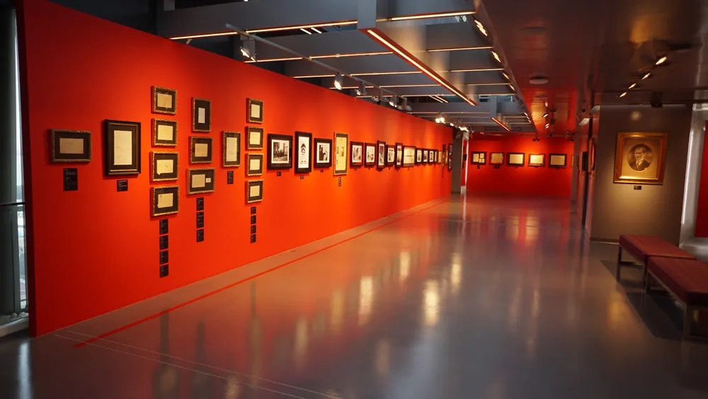 Folkart'ın "Ve Mavi Gözleri Çakmak Çakmaktı.." sergisi