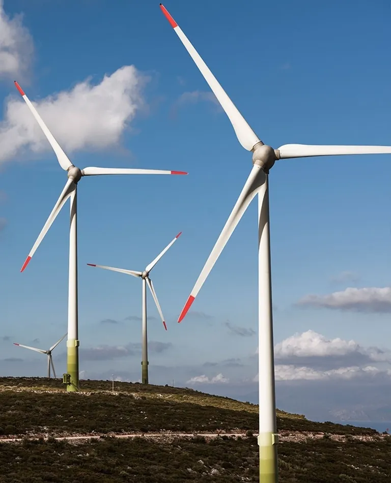 Enda Enerji Holding'in çok sayıda rüzgar, güneş, hidroelektrik santrali bulunuyor