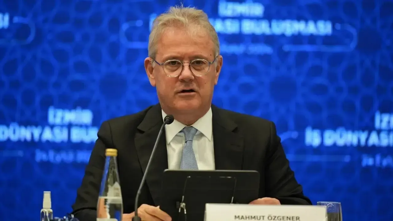 İZTO Başkanı Mahmut Özgener, BORSİAP toplantısında İzmir ile ilgili önemli mesajlar verdi